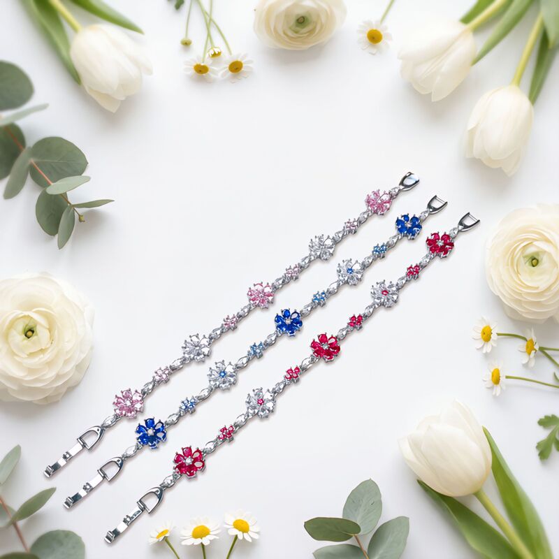 Forget-me-not series multi-color flower cluster bracelet, blue, pink, and red flower cluster hand accessory, available in multiple colors, adjustable accessory Forget-me-not series multi-color flower cluster bracelet, blue, pink, and red flower cluster hand accessory, available in multiple colors, adjustable accessory