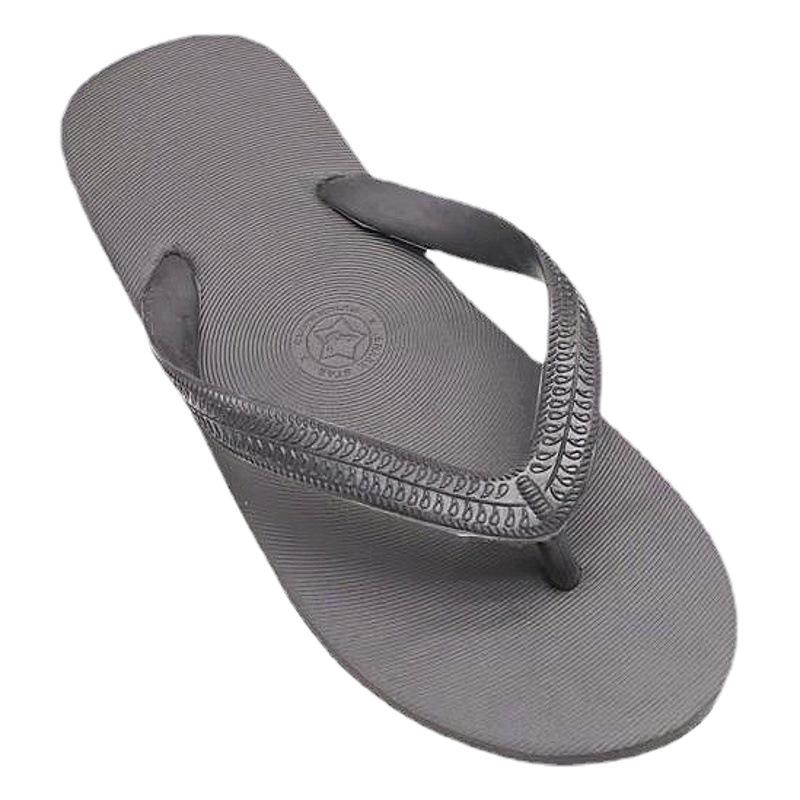 Southeast Asian Flip-Flops, Thai and Vietnamese Rubber Flip-Flops for Men and Women, Trendy Beach Sandals