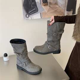 欧洲站扣带机车靴女2026秋冬新款擦色厚底时尚中筒靴超火马丁靴