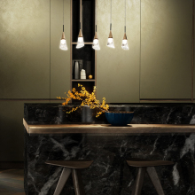 松伟床头吊灯仿水晶灯轻奢现代简约爱的捧花餐厅2023年新款灯具