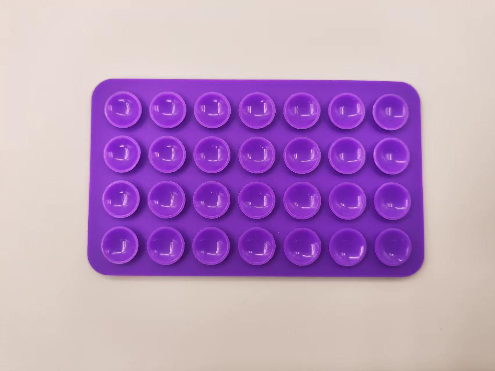 Silicone double-sided phone pad, square, 28-stud, sizes 32/40 mm, customizable colors