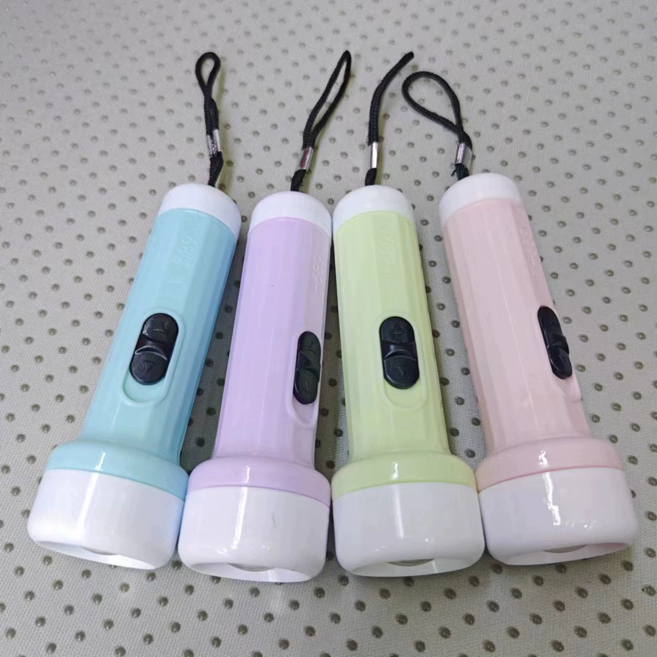 Компактный ручной фонарик со шнурком и кнопкой, светодиодный фонарь, напрямую от производителя W-689.