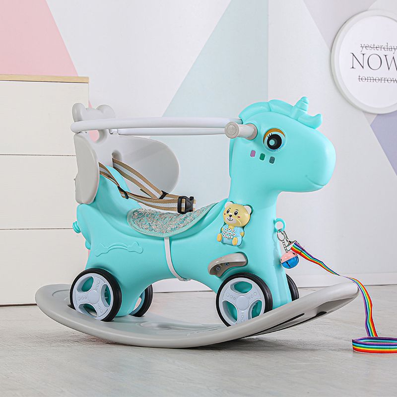 Niños mecedores caballo de Troya juguetes de cumpleaños bebé mecedores caballo de doble uso mecedores patinaje un cabello