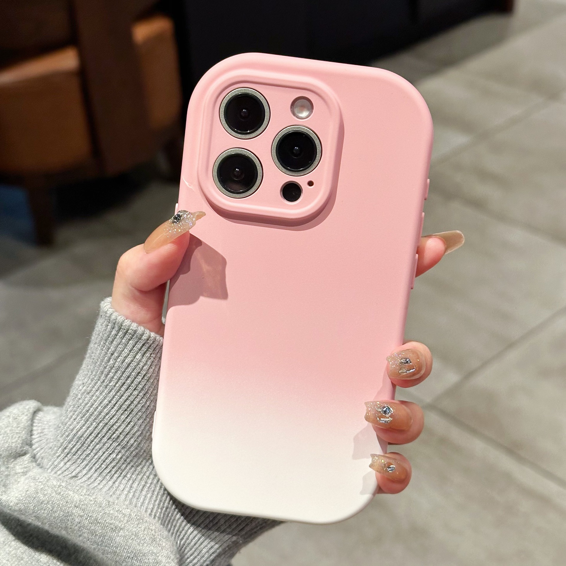 Funda para teléfono móvil 16ProMax de gradiente redondeado de alto valor ins 13 para Apple 14/15 nuevo iPhone 16 femenino