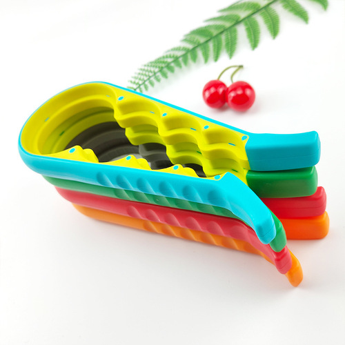Kitchen multifunctional bottle opener four-in-one can twisting cap artifact labor-saving anti-slip household gadget