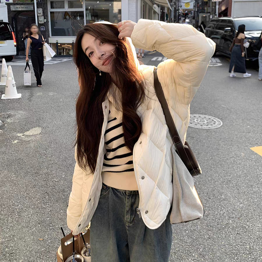 90白鸭绒短款菱格羽绒服女冬保暖美拉德叠穿无领轻薄男女外套情侣