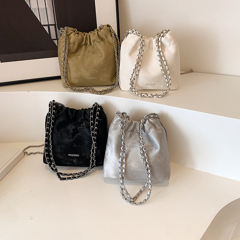 2024 Neue Damenmode Tote National Silk Art Style Kette Einzelschulter Crossbody Blessing Water Bucket Bag_voghion.com