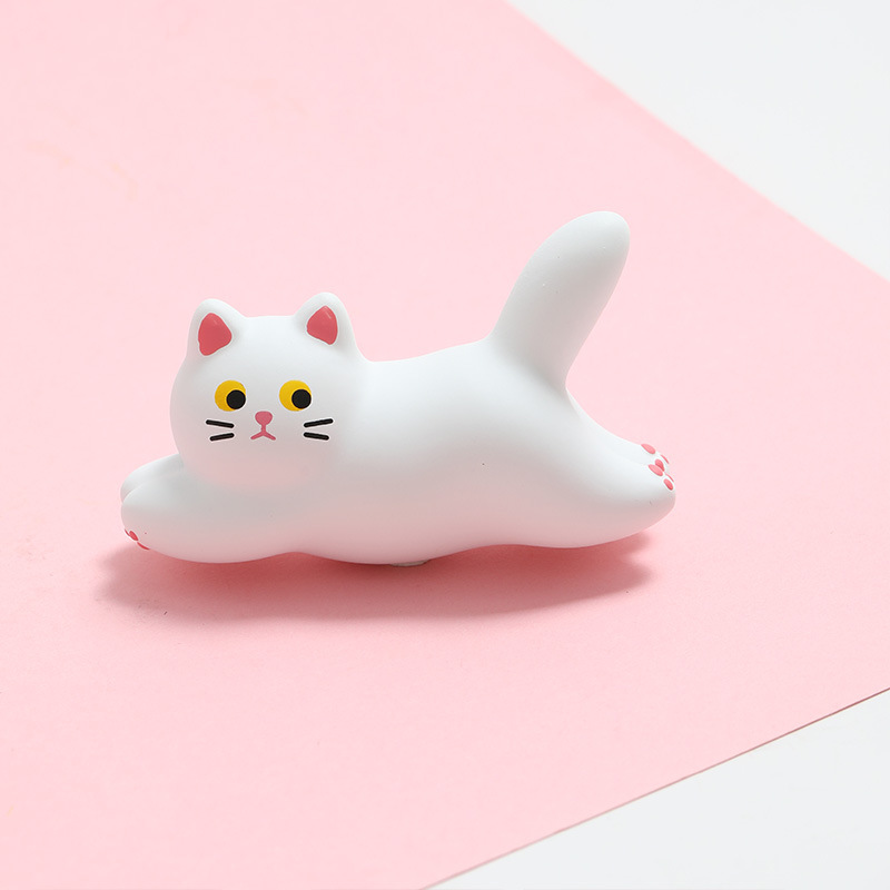 猫の冷蔵庫を走ってアイデアの磁石を貼って樹脂の立体のdiyの部品の大きいサイズの磁気を卸売りします。