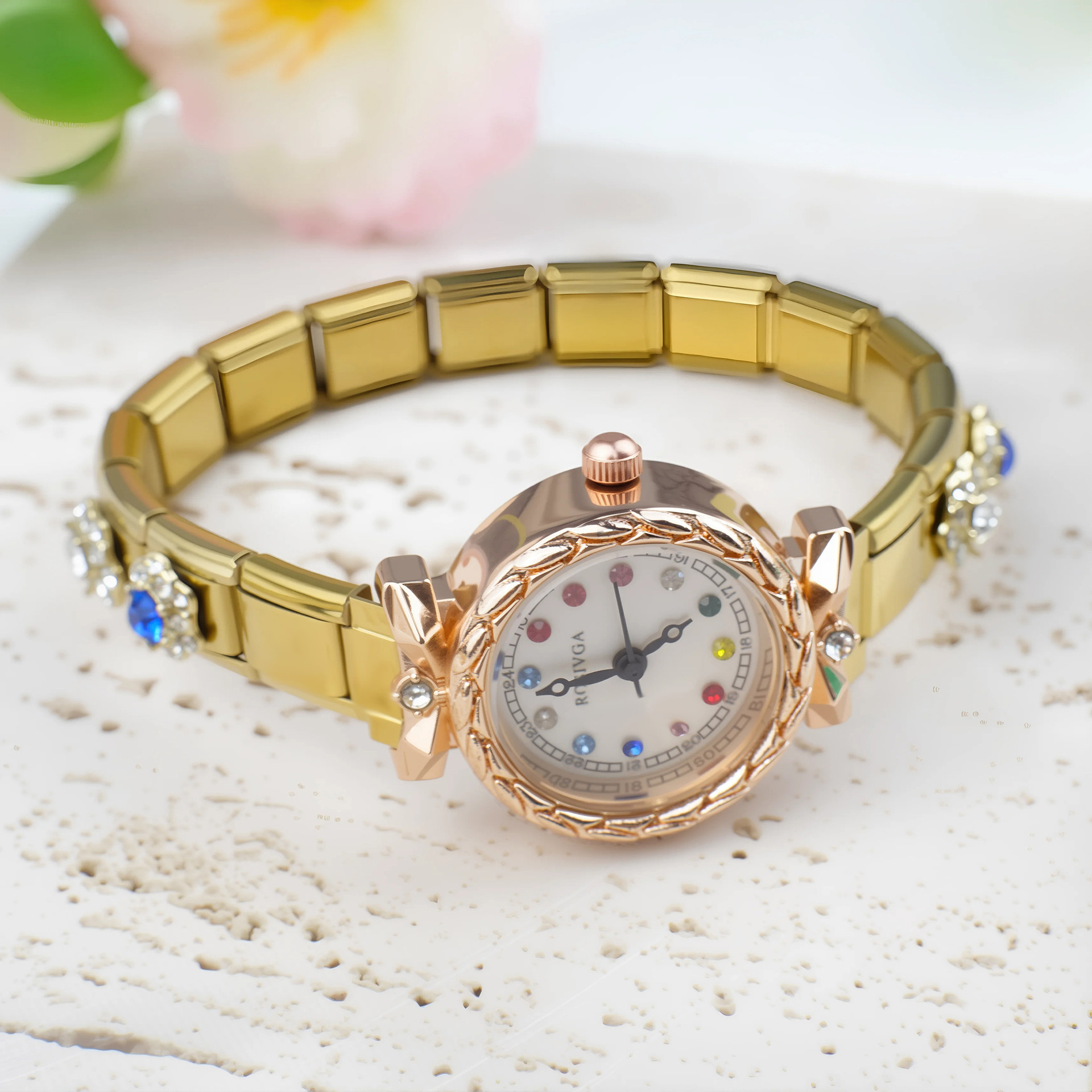 35g Weight Ordinary Glass Mirror Material Stainless Steel Strap Material Watch Classification Pointer+Number Display Type Double Side Snaps Buckle Style Oval Dial Shape Holiday, Shopping Occasion Quartz Movement Geometric Pattern All Seasons Season Unisex Gender Casual, Simple Style Style Casual Simple Style Geometric Double Side Snaps Quartz Watch 15