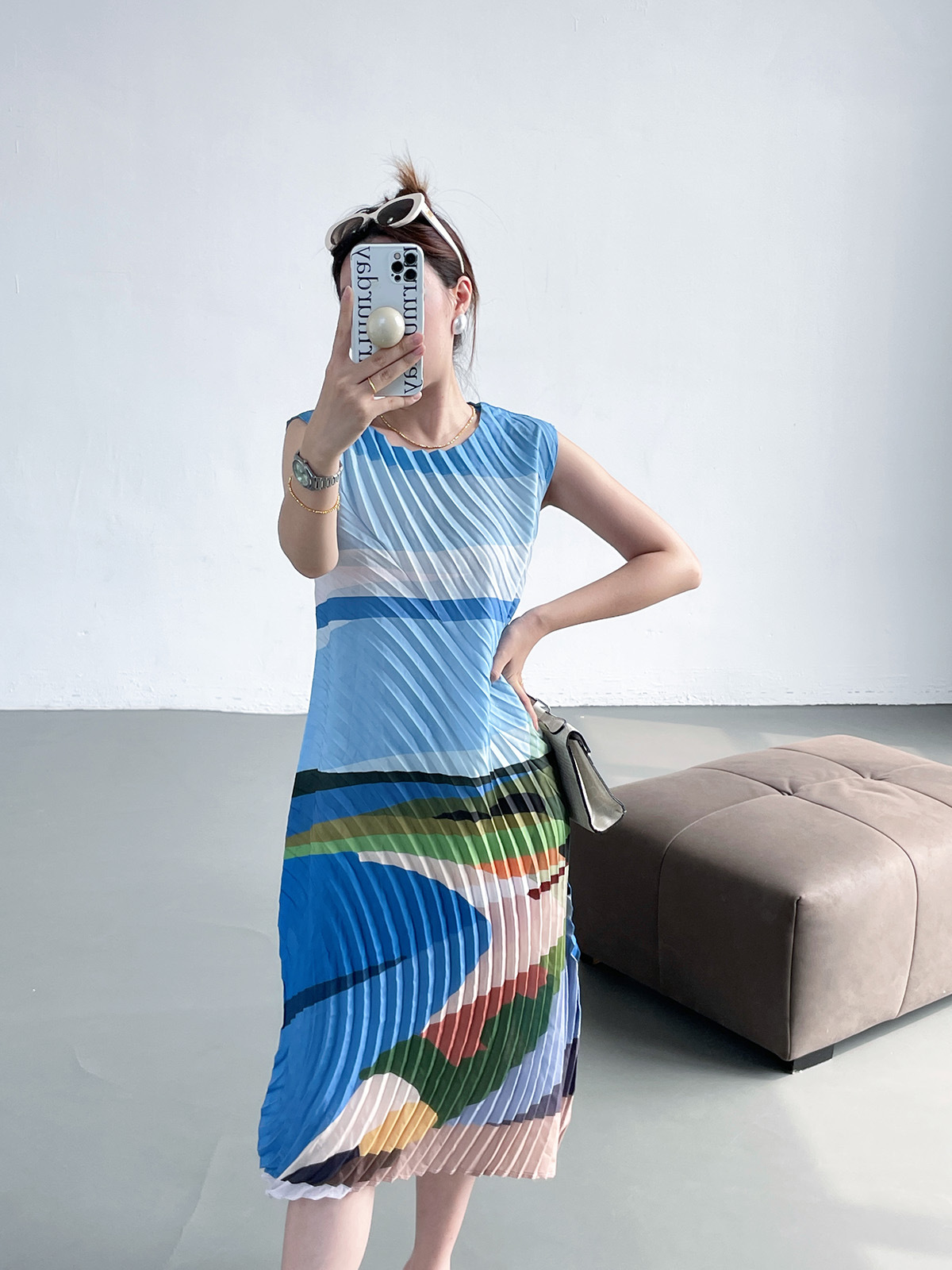 Váy maxi xếp ly in họa tiết hai dây dáng rộng thanh lịch — Màu xanh lam