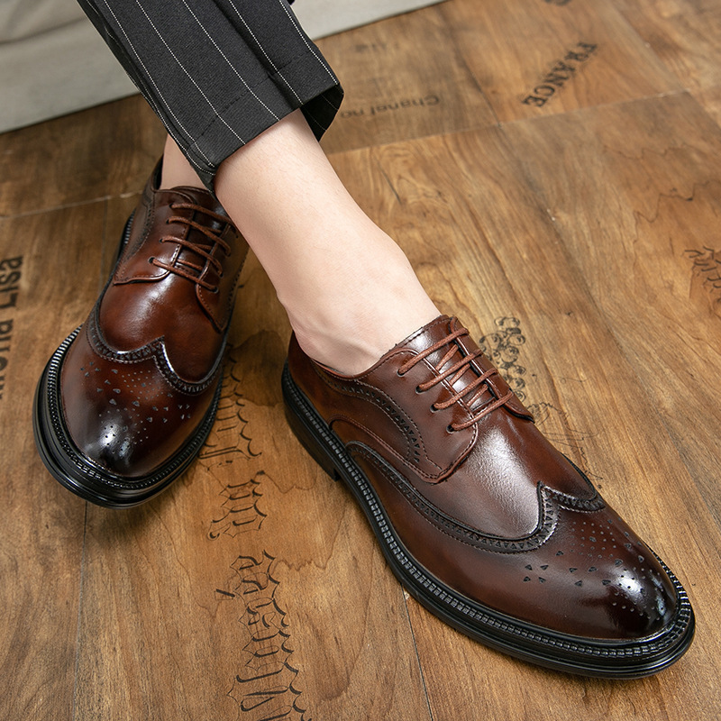 2024 Cheap Men's Black Business Dress Shoes Men's Casual British Style Brock Carved Groom Wedding Shoes 2024 Cheap Men's Black Business Dress Shoes Men's Casual British Style Brock Carved Groom Wedding Shoes