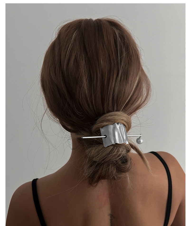 32g Weight Hair Sticks Hair Accessories Type 1 Piece Quantity Casual, Daily, Party Occasion Alloy Material Irregular Pattern Women's Gender Pearl, Plating Design IG Style Style Gold, Silver Color Women's IG Style Irregular Alloy Pearl Plating Hair Sticks 1