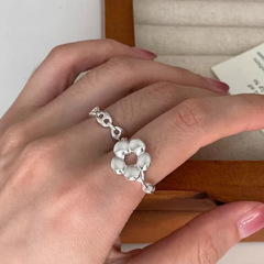 甜美鏤空花朵戒指女疊戴氣質豬鼻子S925銀開口指環ins小眾食指戒