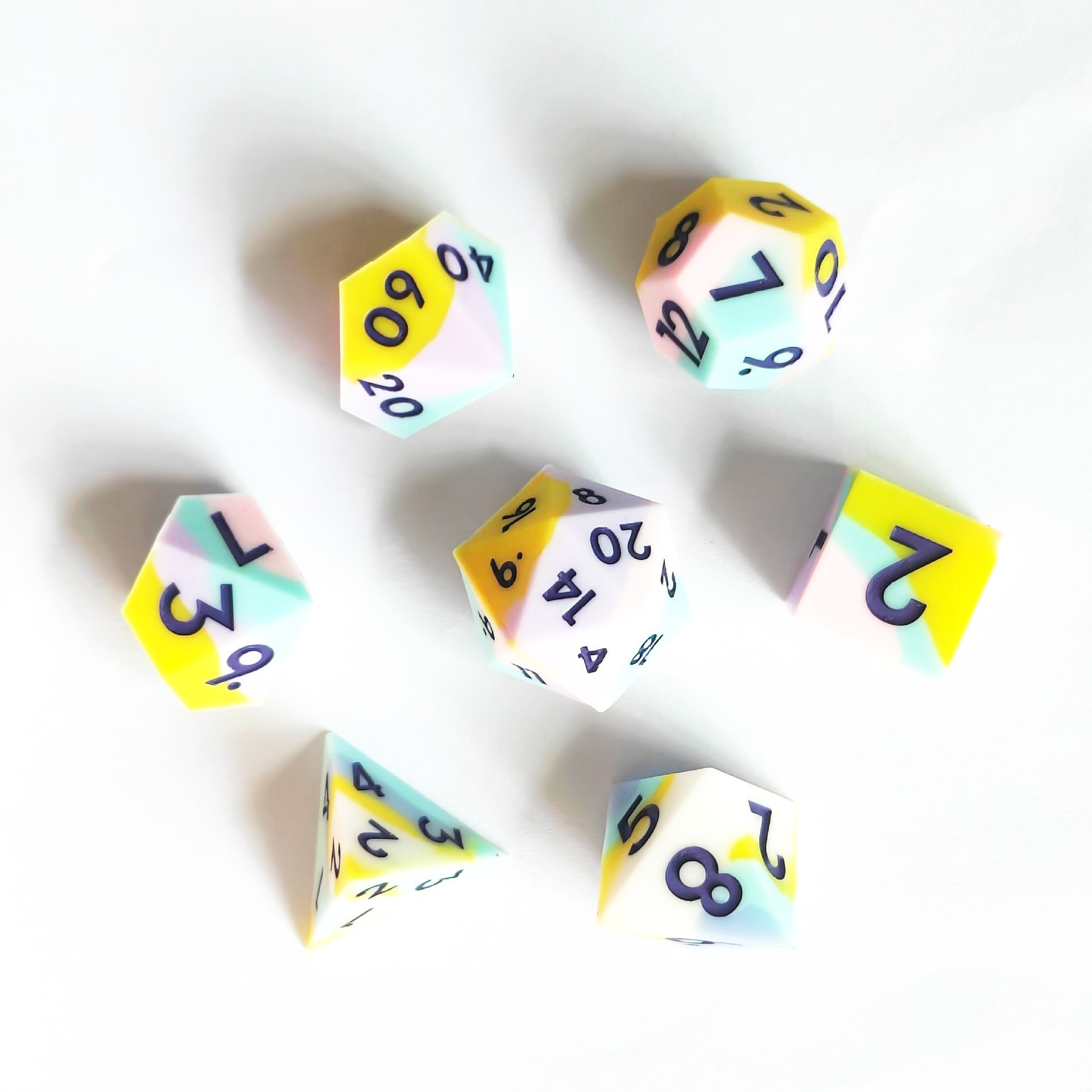 노란색 분홍색 파란색 실리콘-보라색 문자