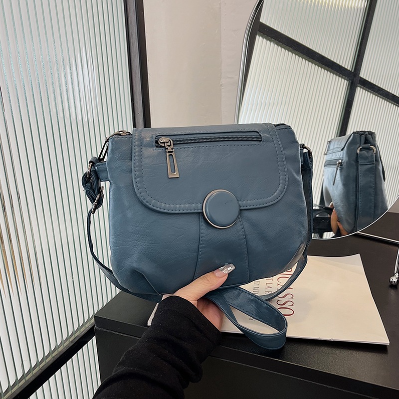 This Year's Popular Bags Are Women's New Fashionable And Versatile Single Shoulder Small Square Bags High-end Crossbody Bags_voghion.com