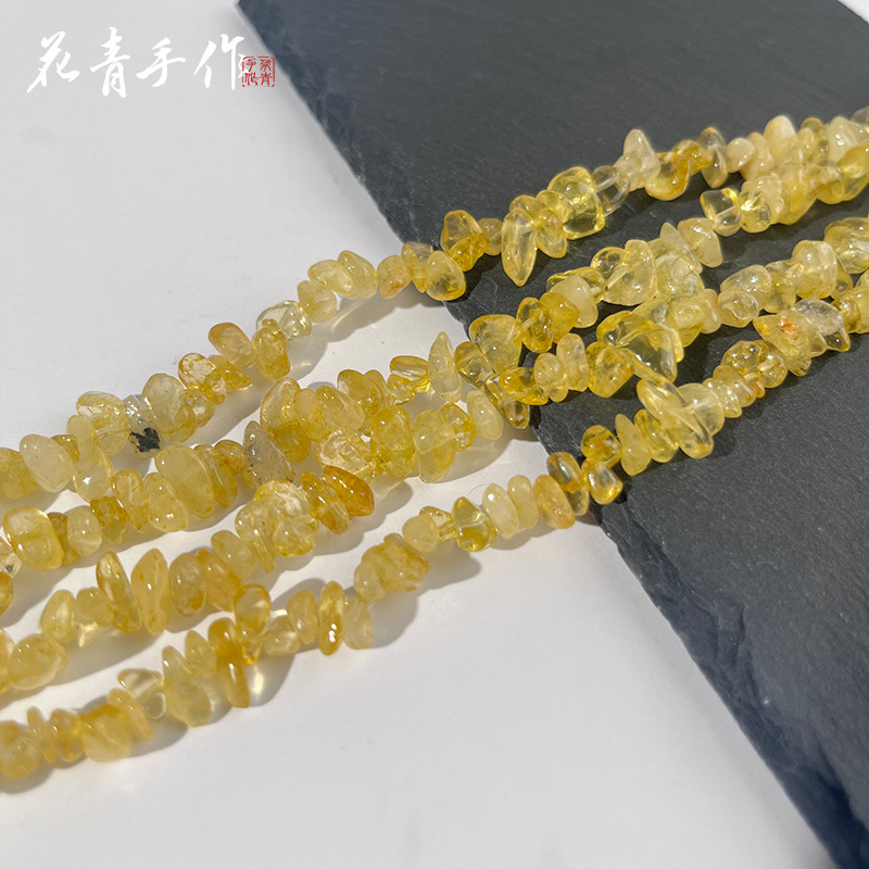 A strand of natural citrine, approximately 80cm in length