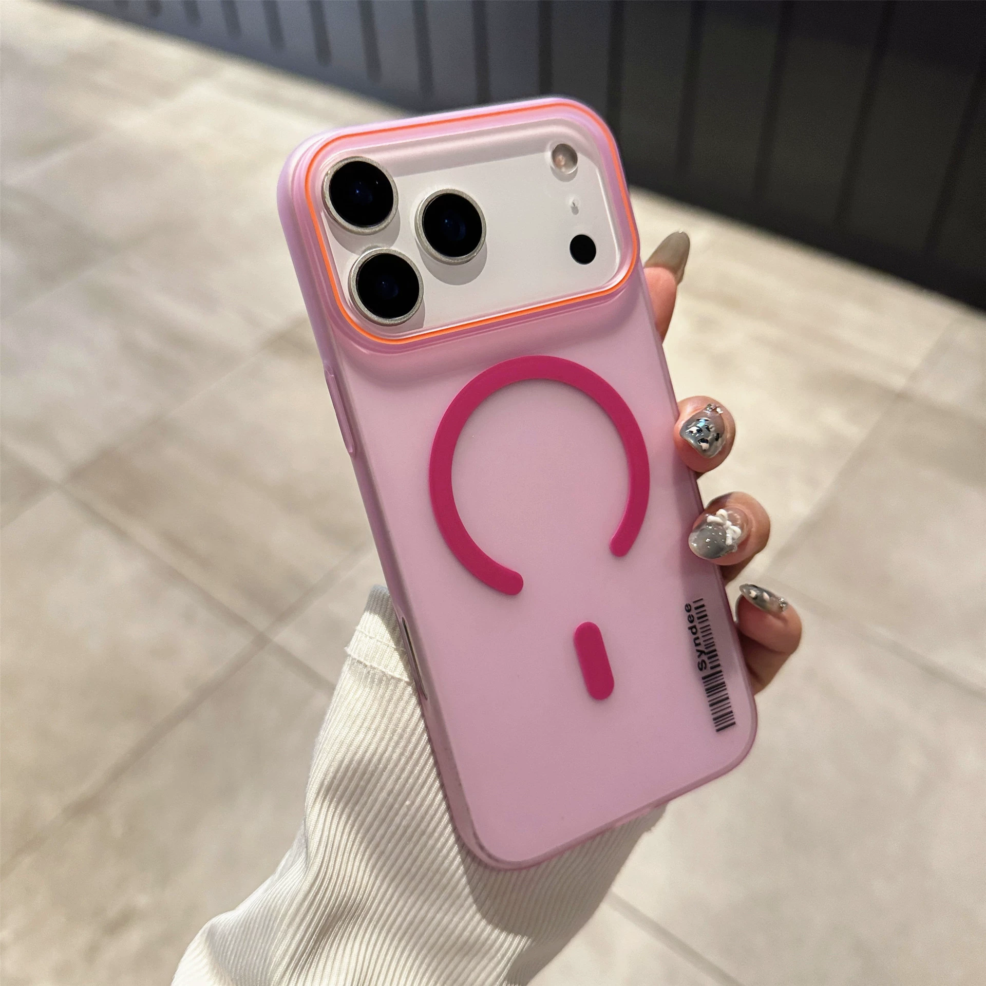 Чехол для телефона (Apple) iPhone 17 — матовый защитный, совместим с MagSafe, для разных моделей