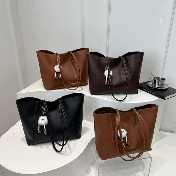 Retro New Large Capacity Upper New Pendant 2024 Commuter Casual Simple Pendant Autumn and Winter Shoulder Tote Women's Bag
