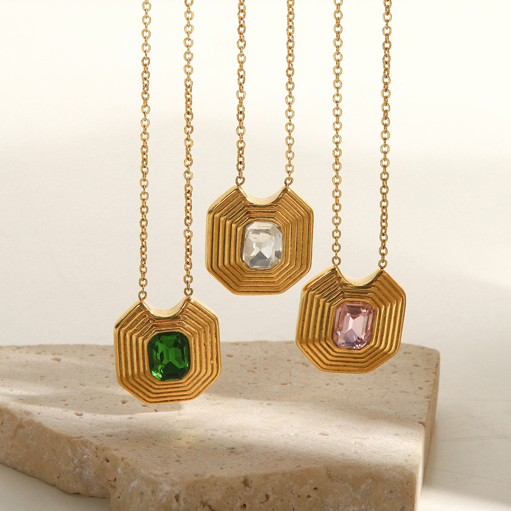 Vintage Style Geometric Stainless Steel Gold Plated Rhinestones Pendant Necklace