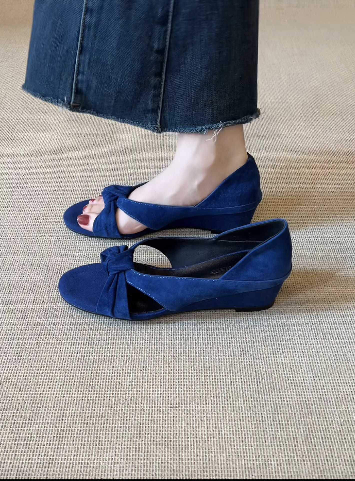 Sandal cao gót nữ hở mũi dây buộc chéo da lộn phong cách La Mã — màu nâu chi tiết 5