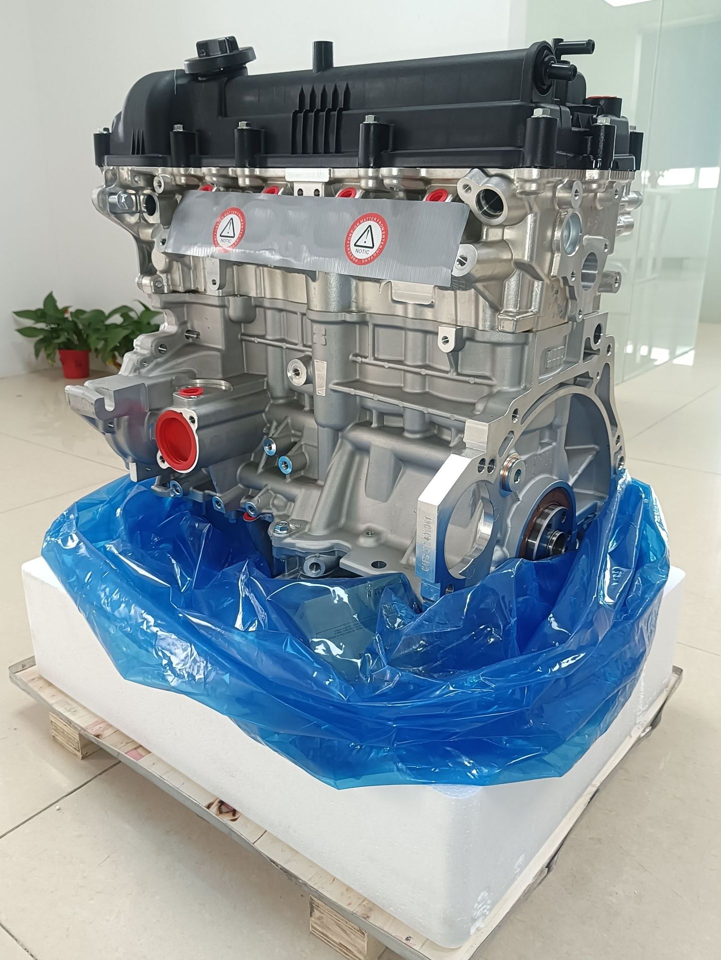 Brand new G4FC G4FD/FG G4NA/NB G4KE G4LA engine G4FG is suitable for Langdong K3 Hyundai
