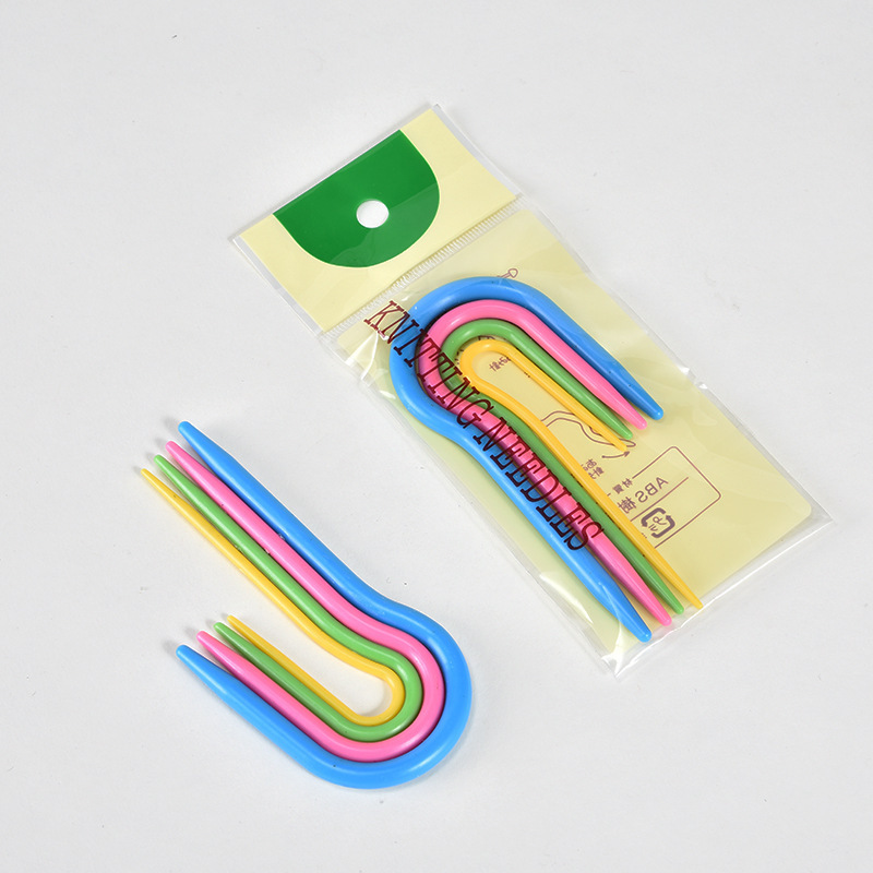 Aguja de torsión en forma de U aguja de plástico doblada aguja de torsión aguja de plástico ABS aguja de ojo grande diy aguja de plástico de coser a mano aguja de plástico al por mayor