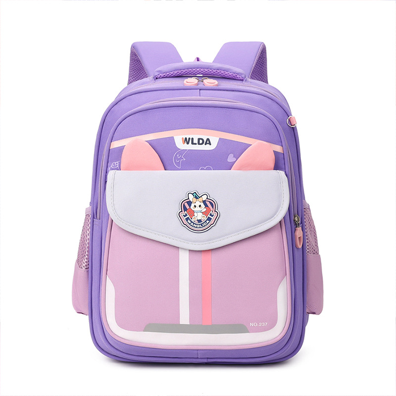 Púrpura con púrpura claro