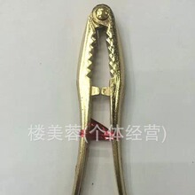 亚马逊爆款 AR-001铜喷金色核桃钳，榛子钳，核桃夹