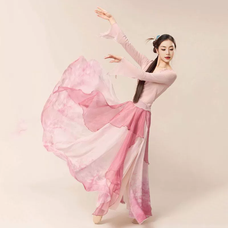 Новый классический танец, элегантный струящийся марлевый градиент, комплект одежды для выступлений в древнем китайском стиле, тренировочная одежда для женщин.