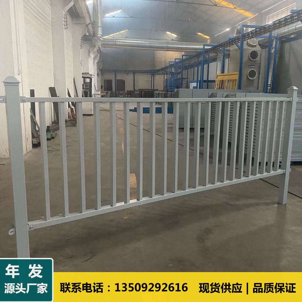 广州烤漆城市道路防撞市政护栏 车道分离防锈市政围挡市政护栏