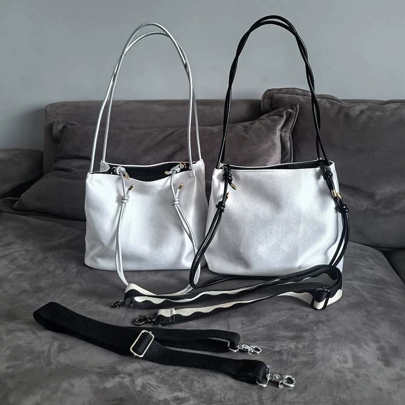 Ретро сумочка из атласа с ручной росписью, китайский стиль кошелек, handmade, индивидуальные узоры
