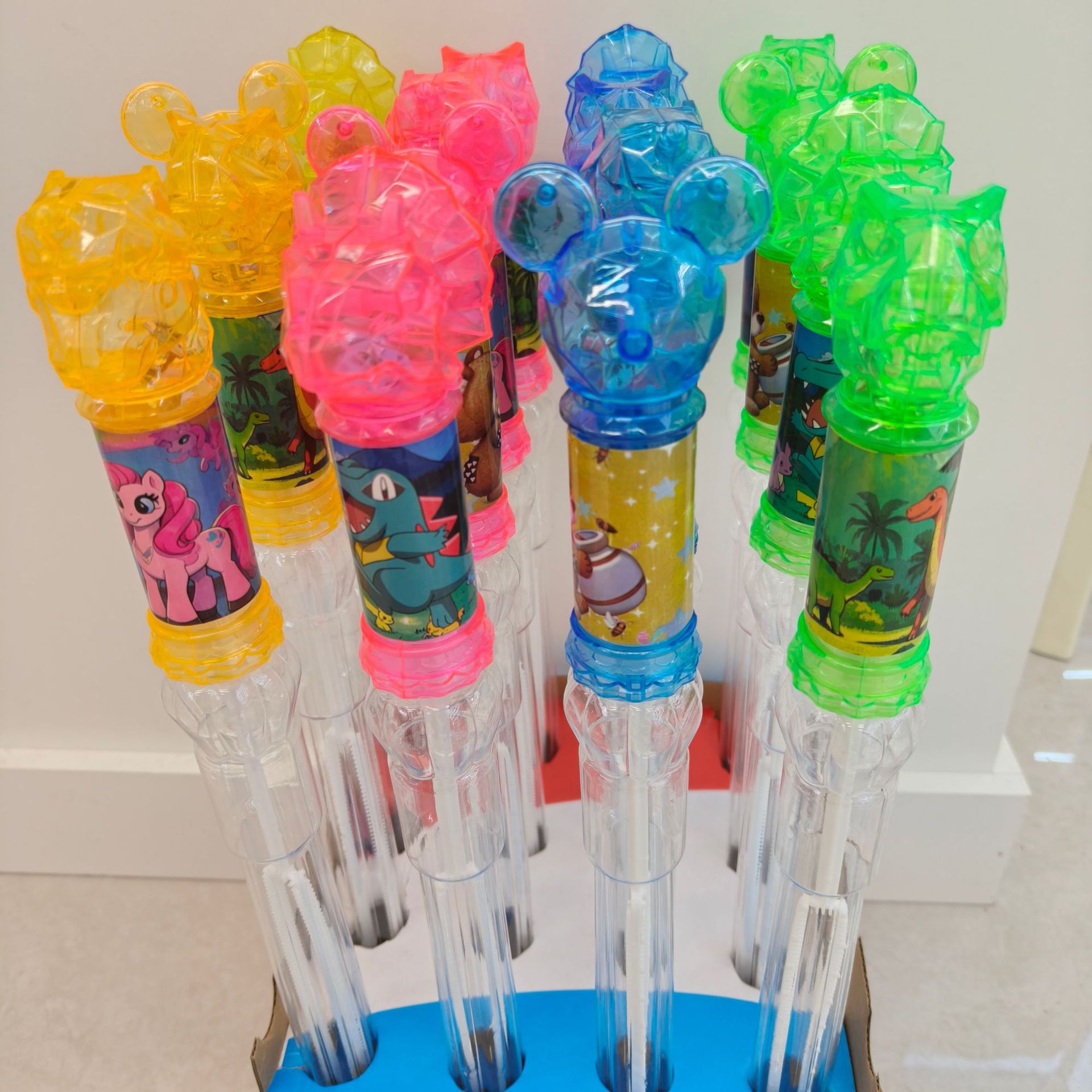 Transparent glitter cartoon bubble stick + concentrate