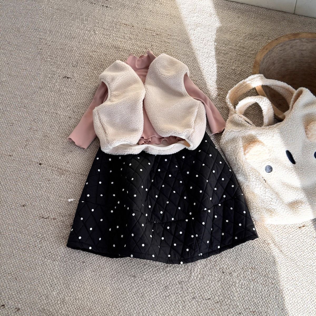 Niñas gruesas y cómodas falda de punto de invierno 2025 nuevos productos coreanos para niños puntos calientes A-shape falda larga de moda image 4