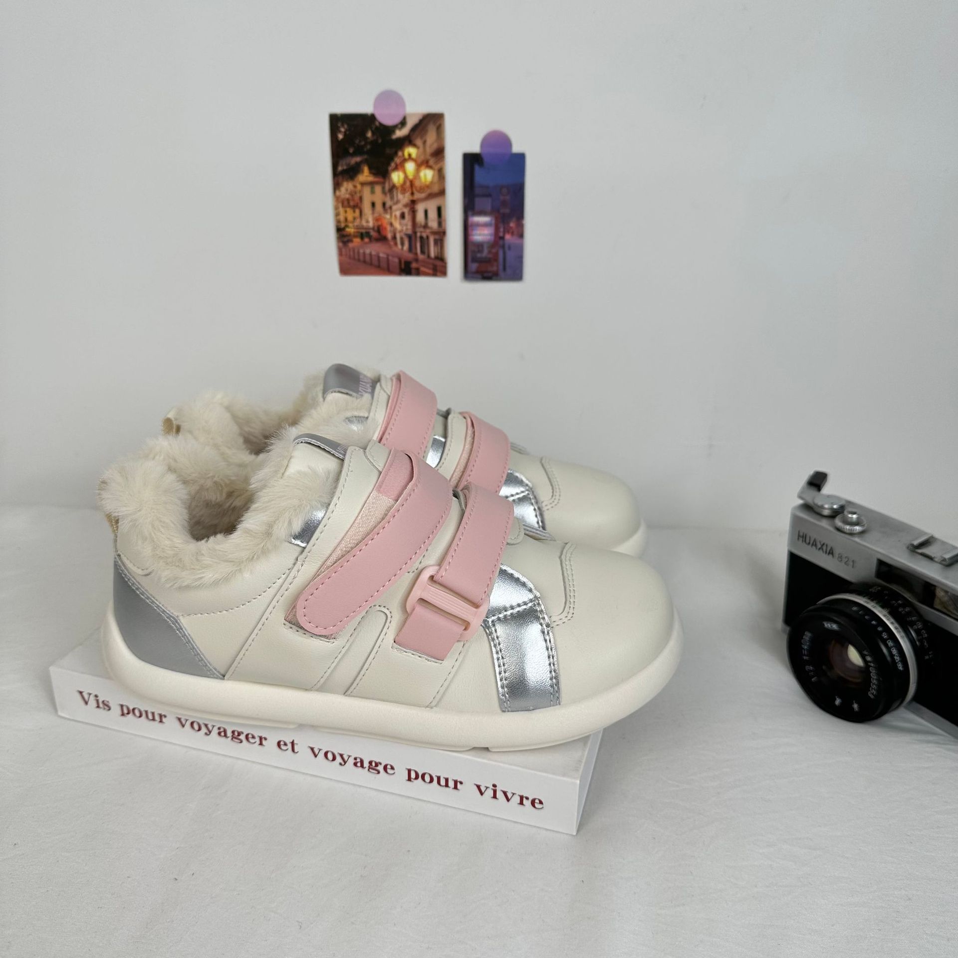 Yuanbo 2024 zapatos de algodón calientes de invierno para niñas, zapatos de skate coreanos universales y zapatos de lana para mujeres image 9