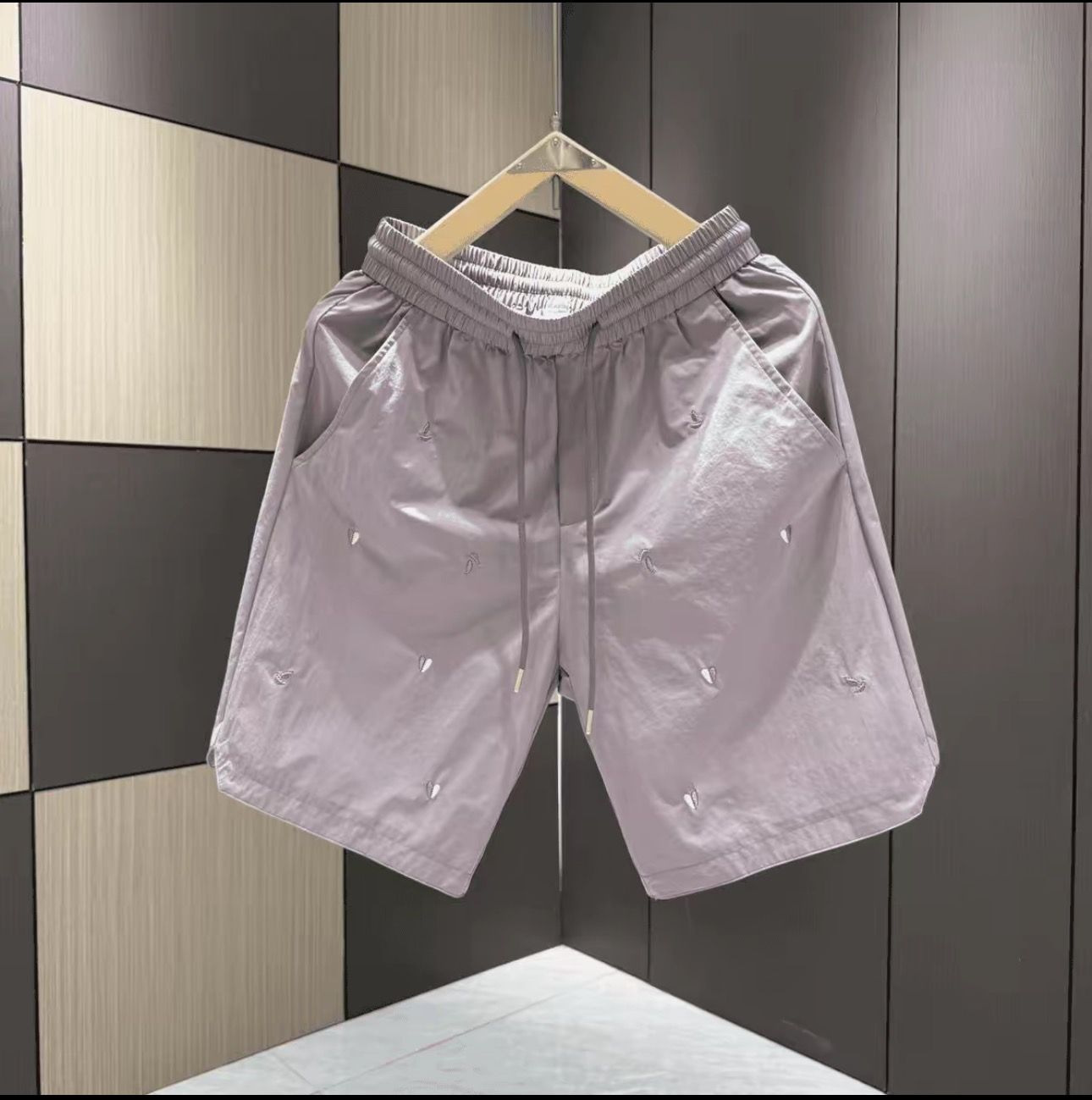 Men's Clothing Luxury Men's Lightweight Shorts Summer Embroidered Fresh Clean Elegant Versatile Candy Colored Bottoms_viptrois.com