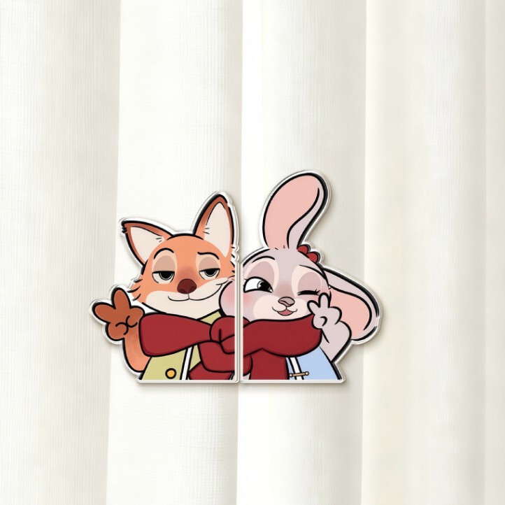 Cartoon Curtain Light-Blocking Gadget with Strong Magnetic Clips for Fixing Window and Door Curtain Gaps, Magnetic Closure Clips