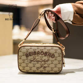 北包包源头工厂新款相机包时尚百搭女士帆布通勤包单肩斜挎包女包