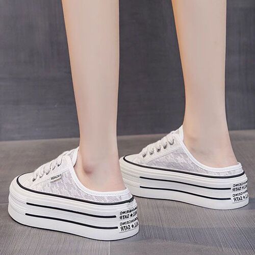 Thick sole lace canvas slippers for women's outer wear 2026 spring and summer new style slip-on baotou semi-drag small white shoes