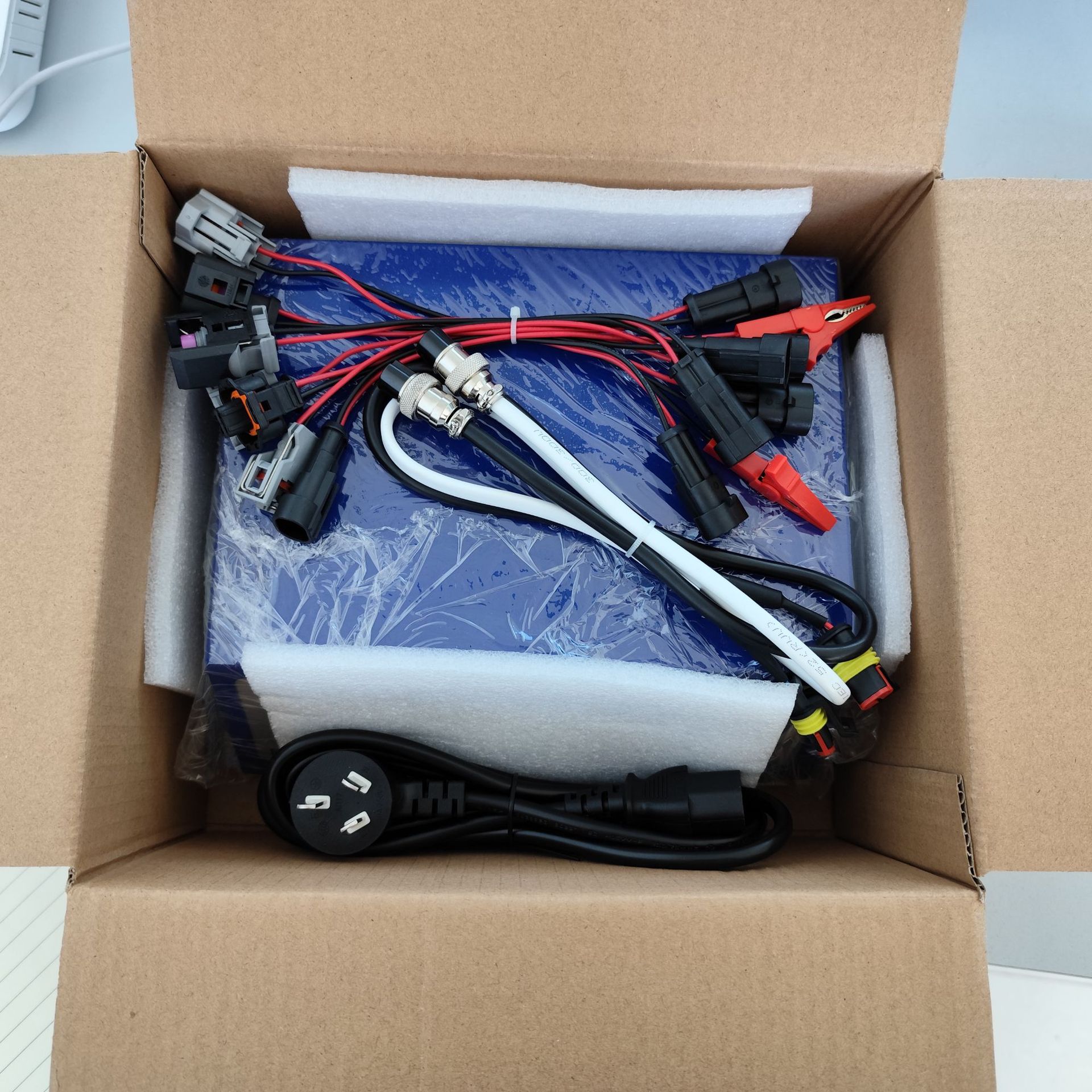 Foreign Trade Factory Cr-F Fuel Injector Tester Pulse Tester Piezoelectric Intelligent Detection Common Rail Diagnostic Instrument