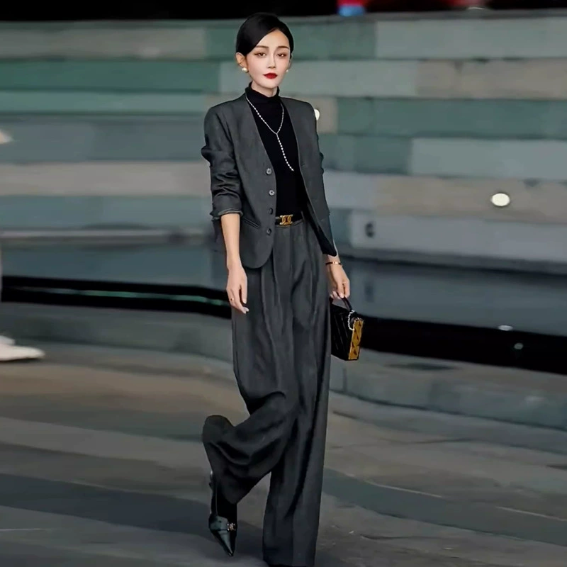 Весенний костюм, брюки, комплект 2024 года, тренд сезона, стиль Chanel
