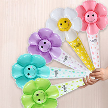 地推新款中棒笑脸雏菊手持棒铝膜气球生日派对装饰布置铝膜气球