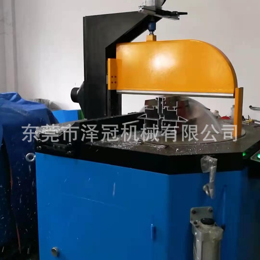大型转盘式铝合金角度下料机
