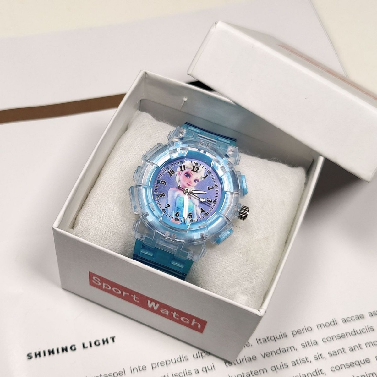 fashionable children's watch