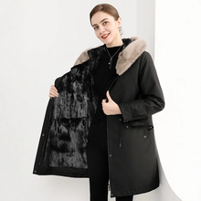 2025新款冬尼克服女水貂毛领獭兔内胆派克服中长款妈妈装皮草外套