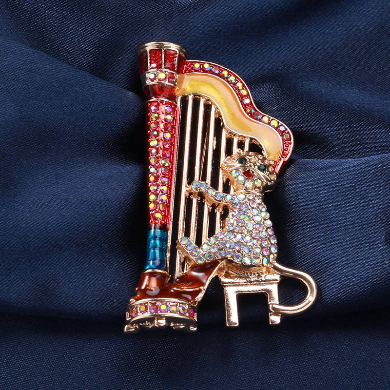 All Seasons Season Elegant Vintage Style Streetwear Pin Cat Harp Alloy Rhinestones Unisex Brooches