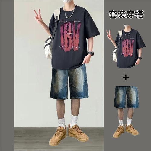 American streetwear T-shirt men's summer set for teenagers, cool and fashionable short-sleeved shorts summer complete set of clothes