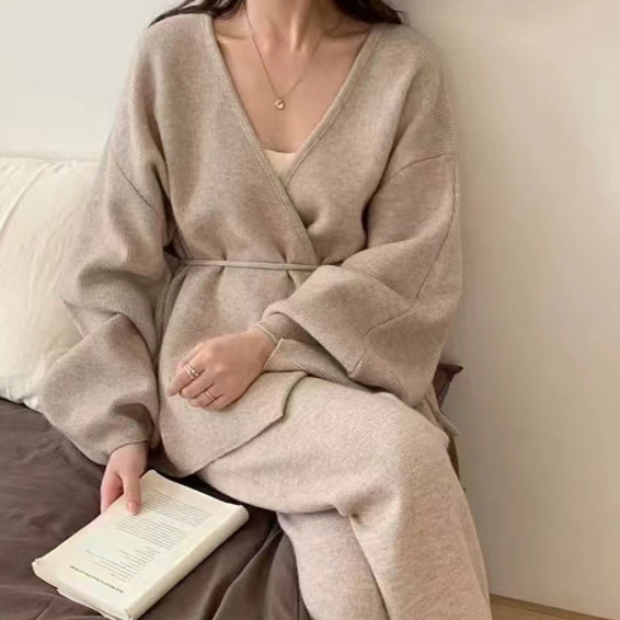 Tweed Style Suit Women's Autum New High-End Popular Age-Reducing Casual Pants Top Knitted Sweater Two-Piece Set