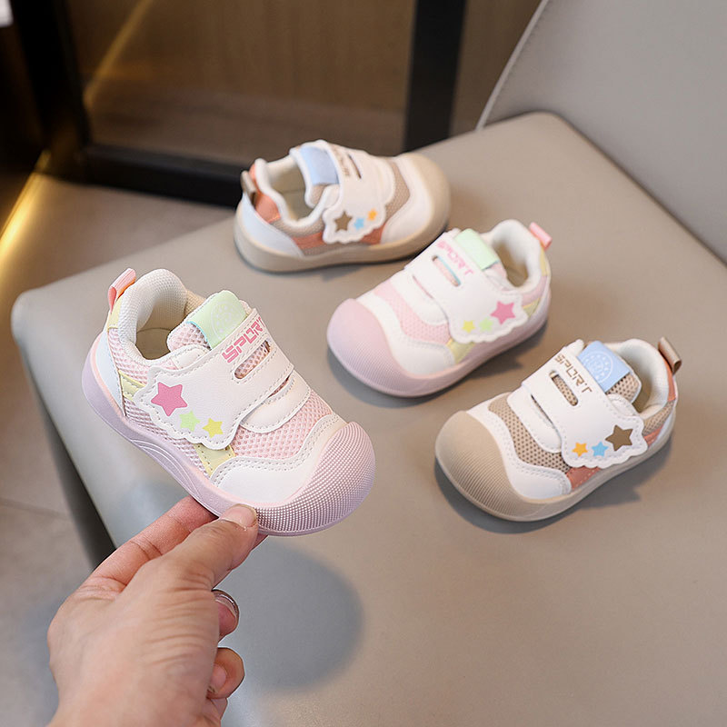 学步鞋女宝宝鞋子春秋幼儿软底防滑宝宝秋鞋婴儿鞋男女童板鞋运动