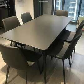 意式轻奢极简黑色岩板餐桌餐桌椅家用组合现代简约小户型饭桌