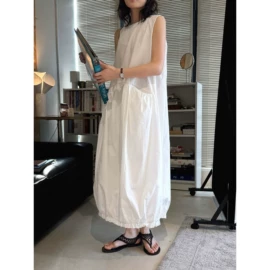 休闲裤;女式T恤;毛衣